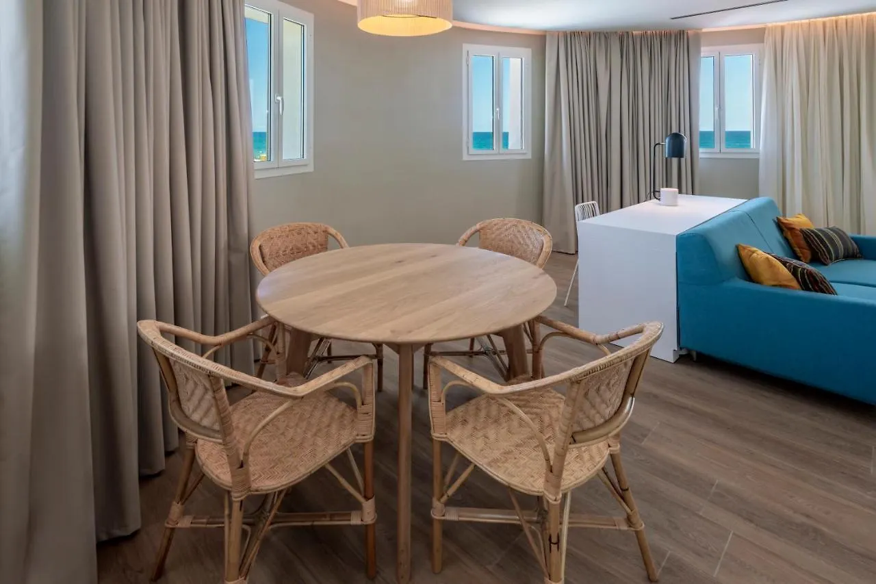 Hotel Playafels Castelldefels