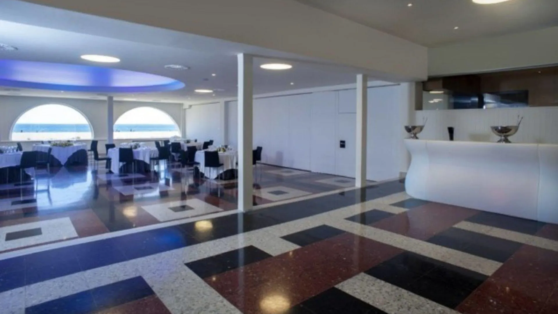 Hotel Playafels Castelldefels 4*,  Spanien